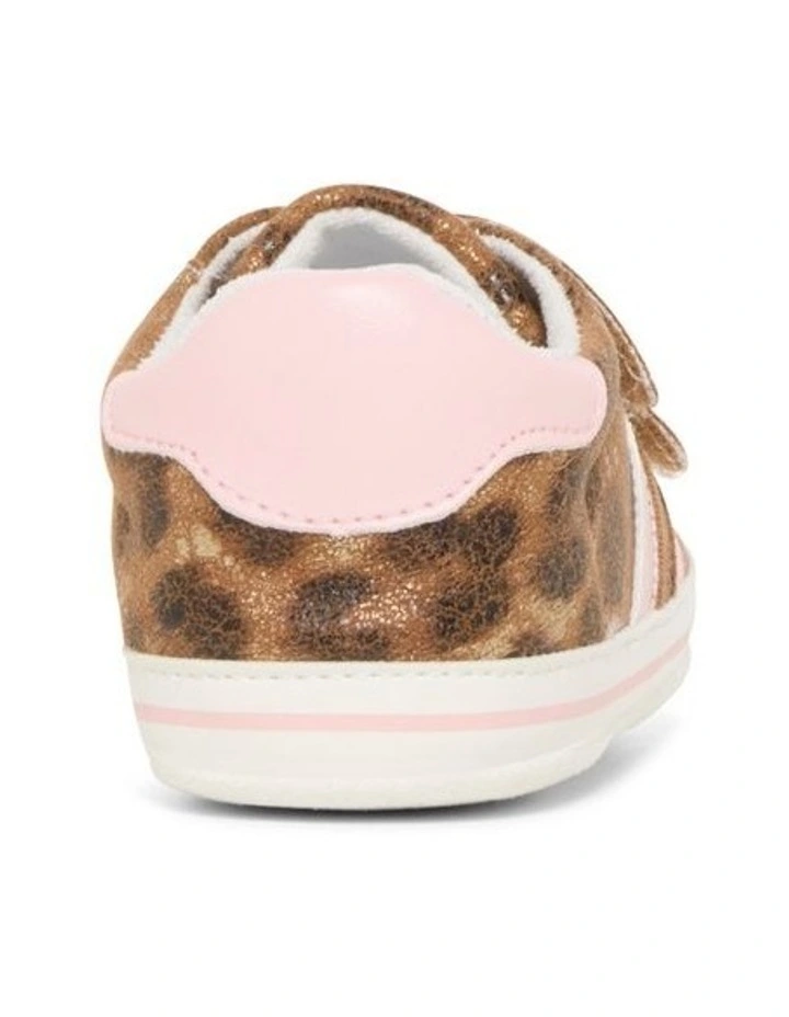Kegan Sneaker in Leopard/Pink image 3
