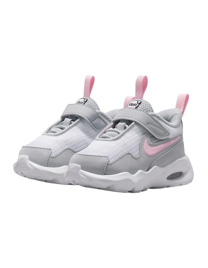 Air Max Nova Infant Sneakers In White image 4