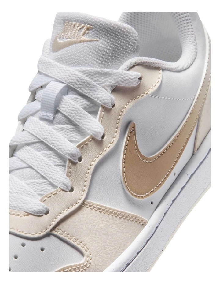 Court Borough Low Bball Grade School Sneakers In White image 5