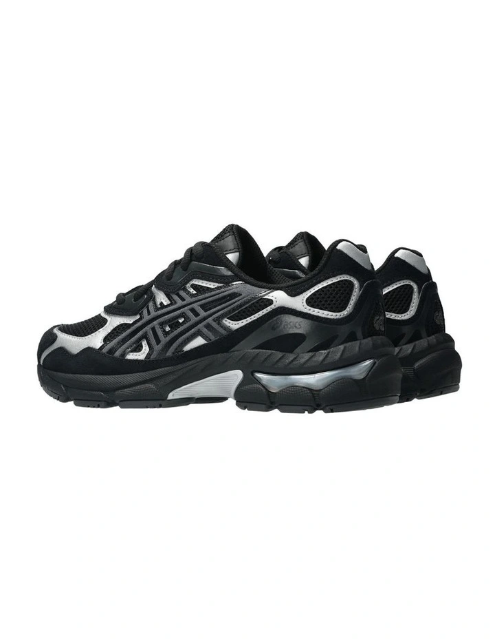 Gel-Nyc Grade School Sneakers in Black image 5