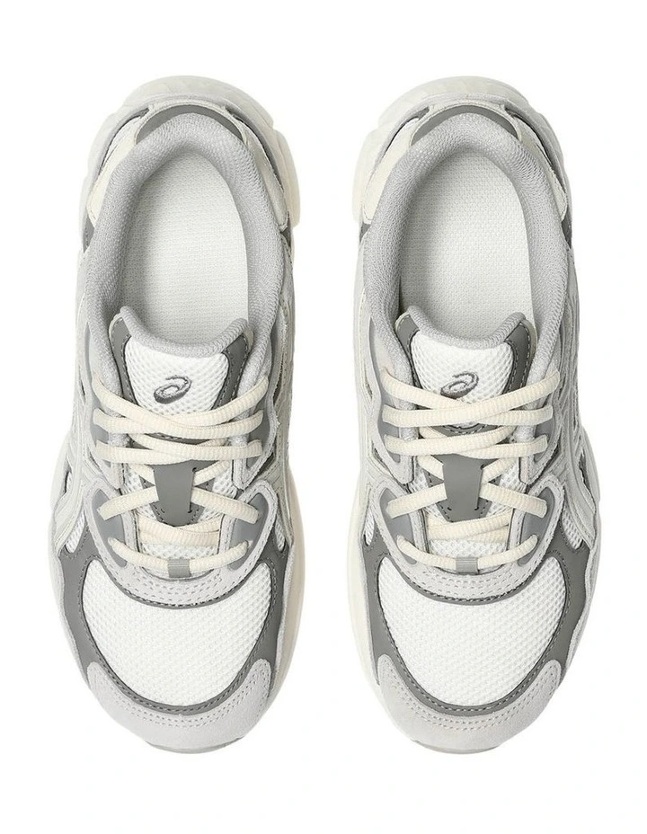 Gel-Nyc Grade School Sneakers In Grey image 3