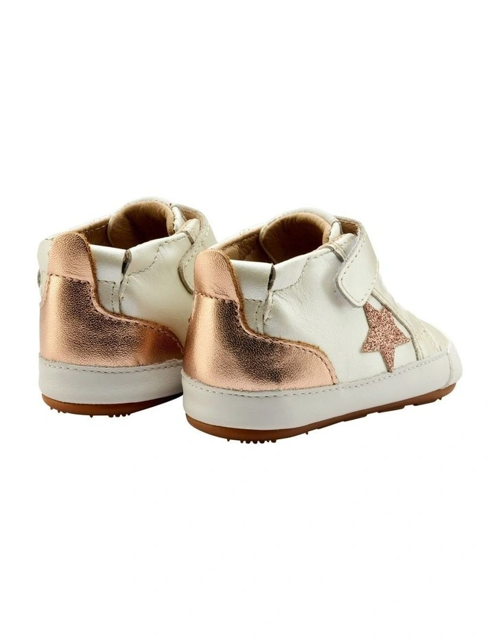 Platinum Bub Prewalker in Mocca image 3