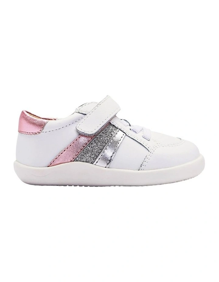 Sunray Ground Sneakers in White image 1
