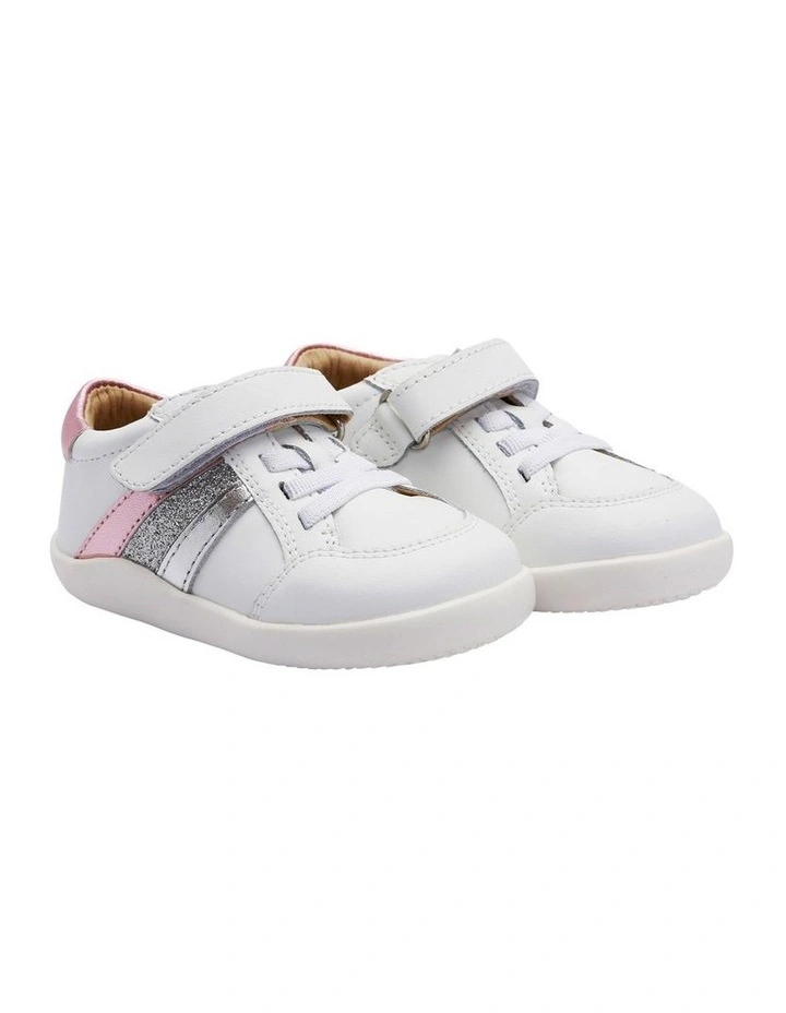 Sunray Ground Sneakers in White image 3