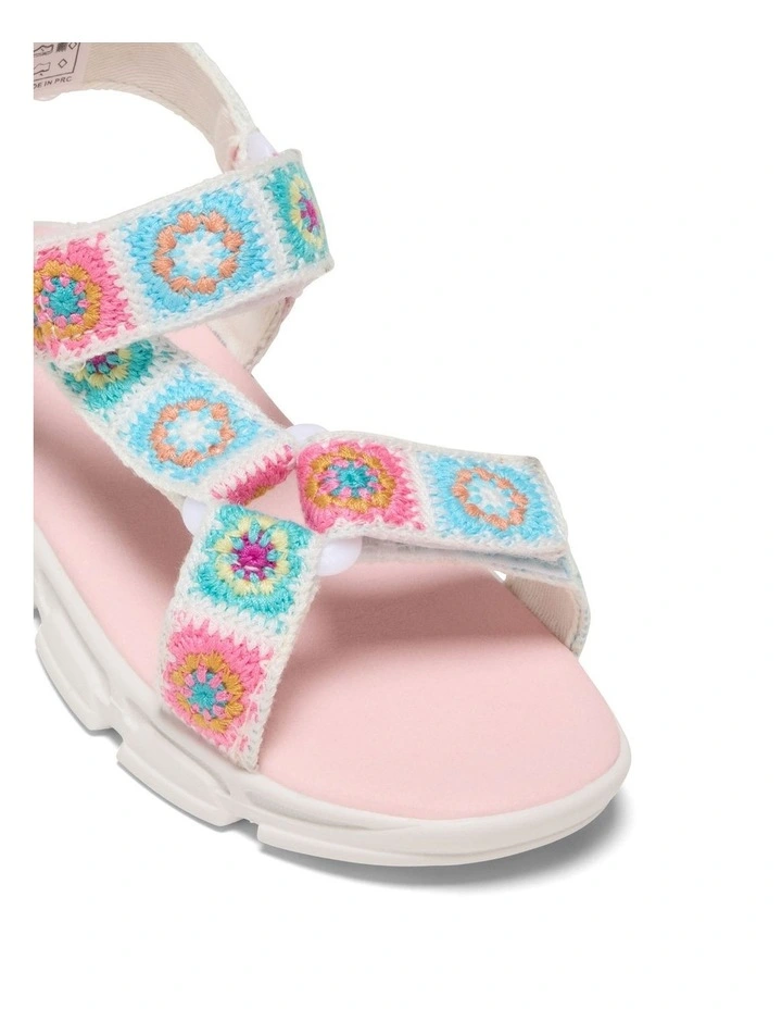 Crochet G 9861 Sandals in White image 4