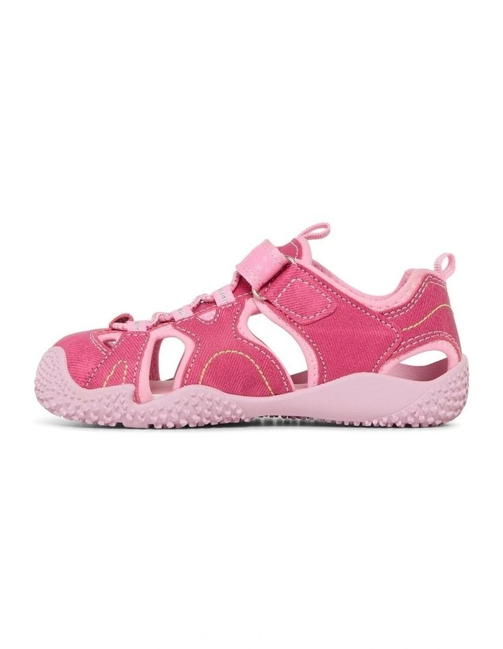 Surf Cage 9858 Youth Sandals in Baby Pink image 2