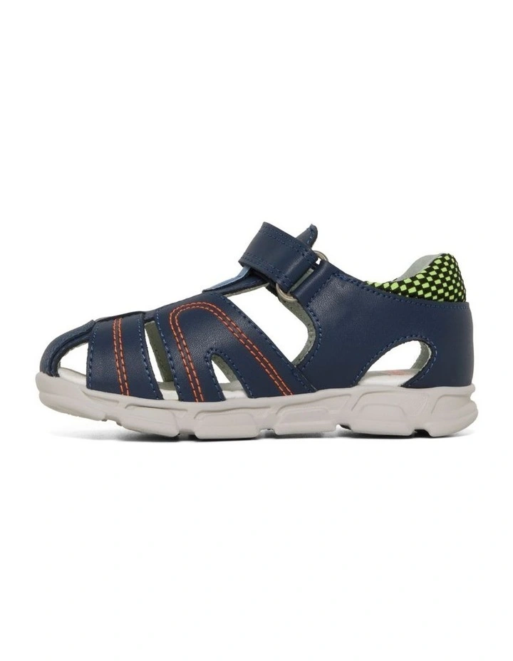 James 5215 Infant Sandals In Navy image 2