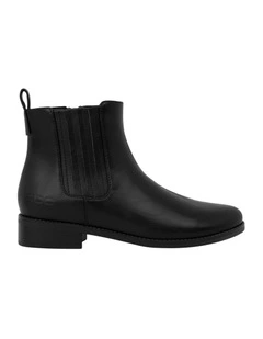 Monza Boots In Black