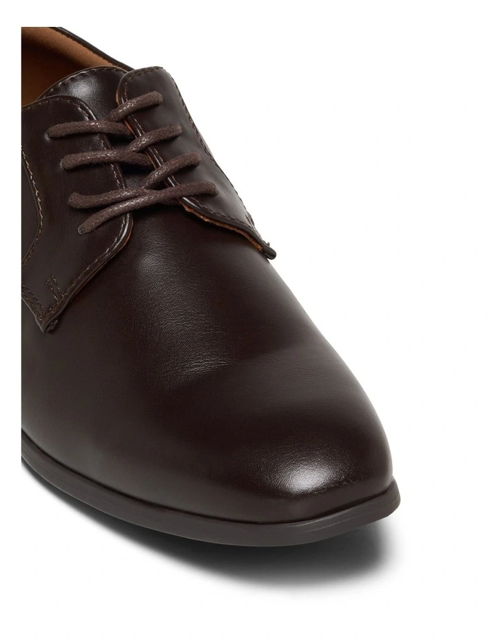Marco Shoes In Dark Brown image 4