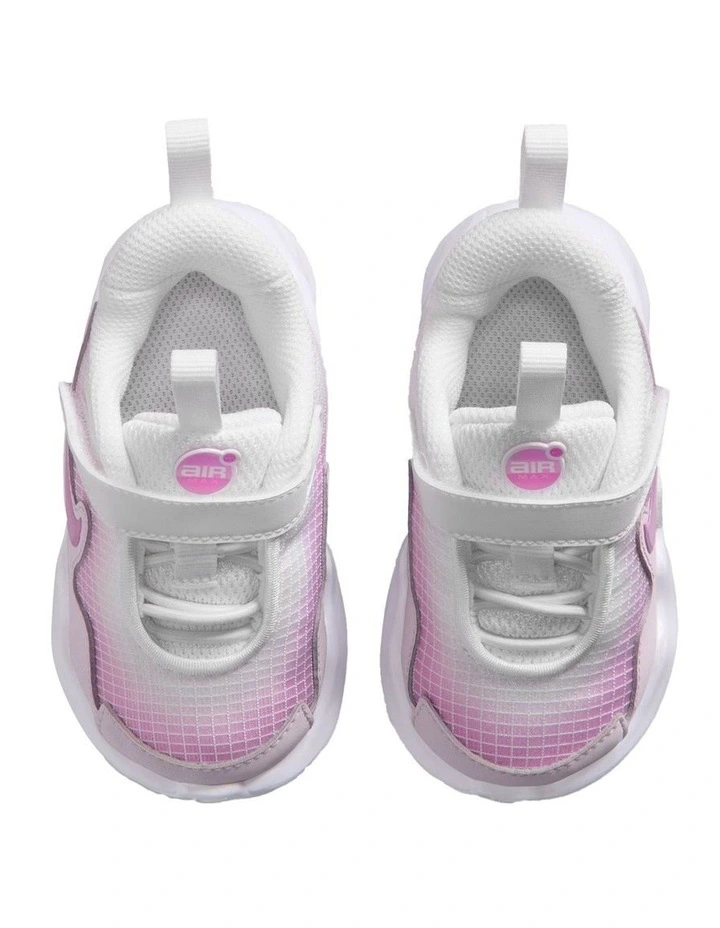 Air Max Nova Infant Sneakers In White image 3
