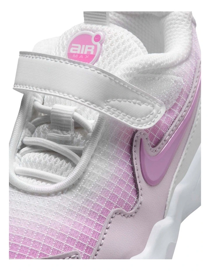 Air Max Nova Infant Sneakers In White image 4
