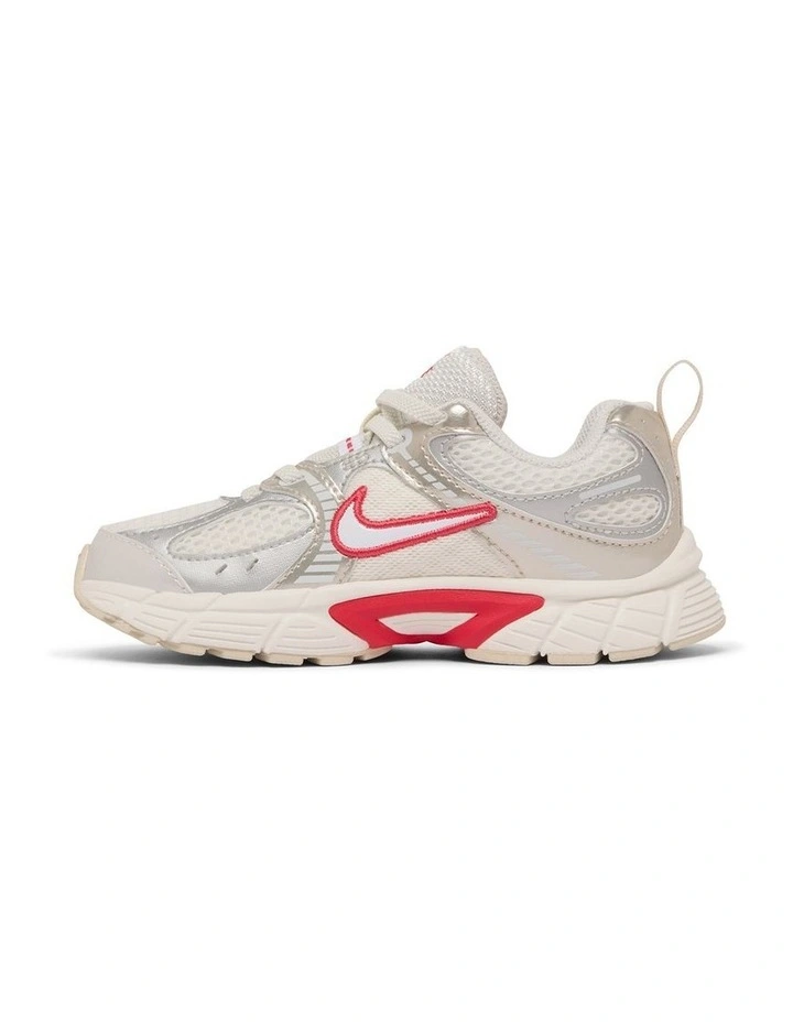 V5 Rnr Grade Pre-School Sneakers In Ivory image 2