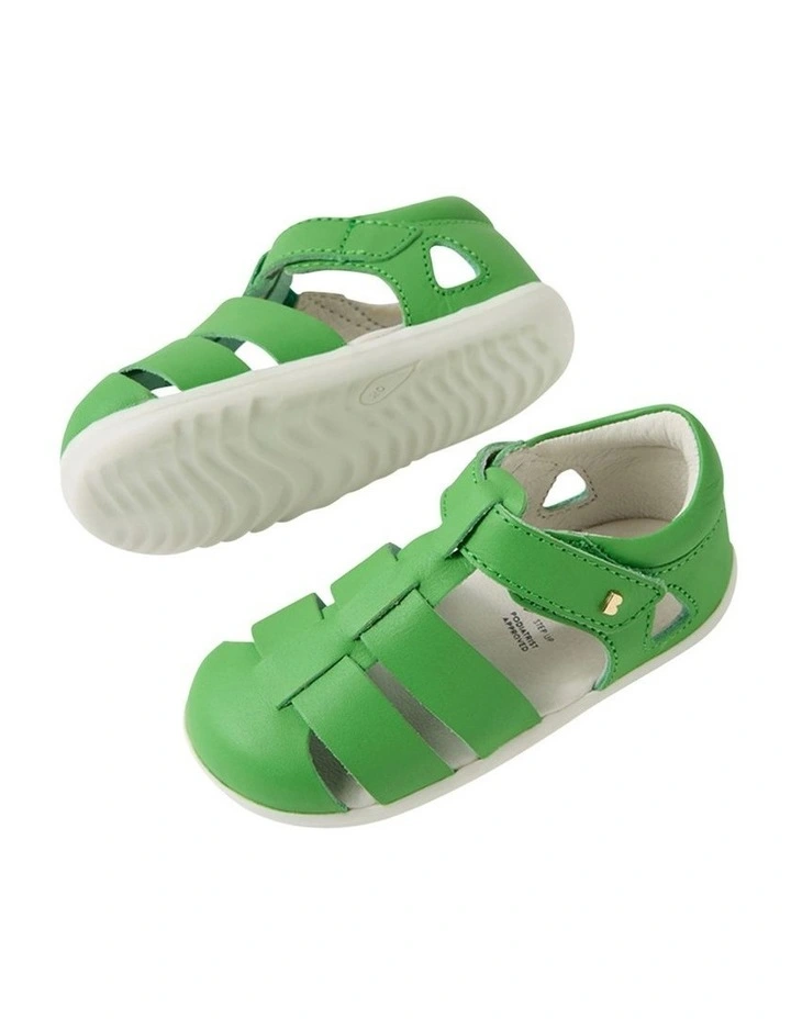 Step Up Quick Dry Tidal Sandals In Green image 4