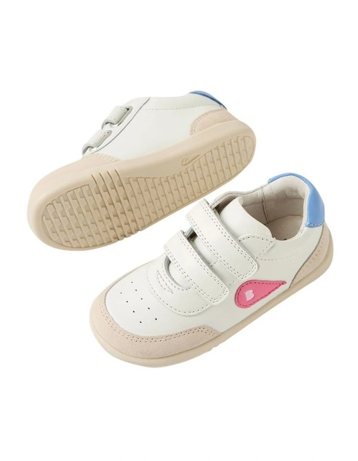 Iwalk Champ Shoes In White image 2
