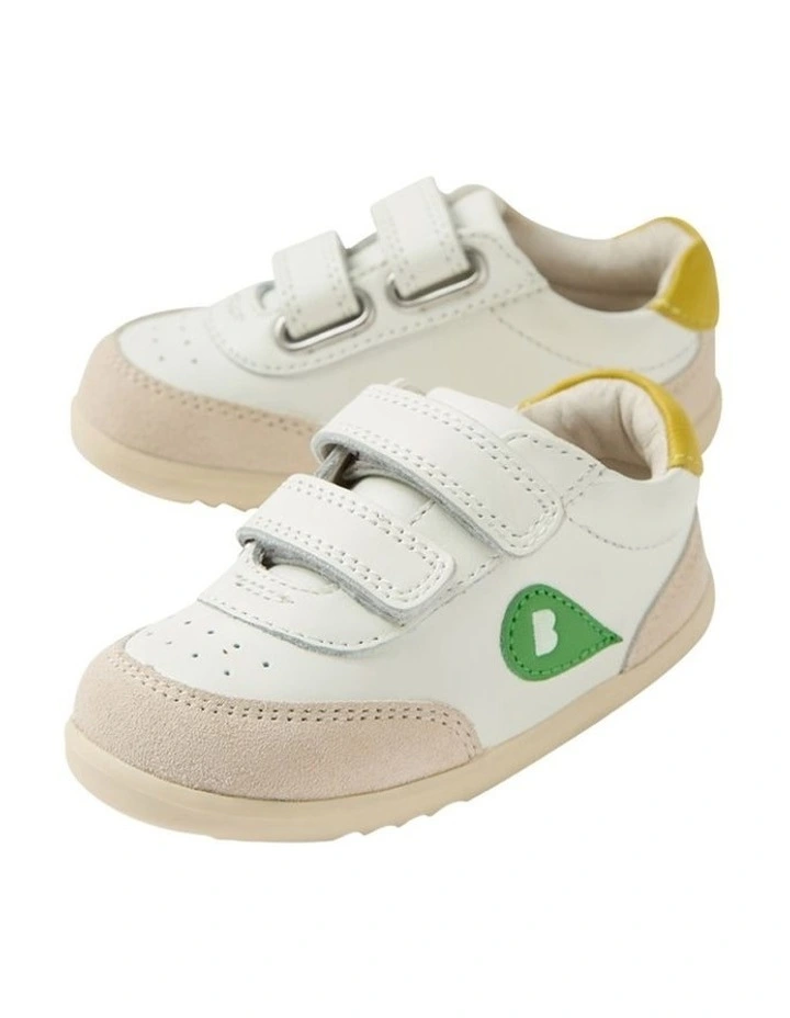 Step Up Champ Shoes In White image 4