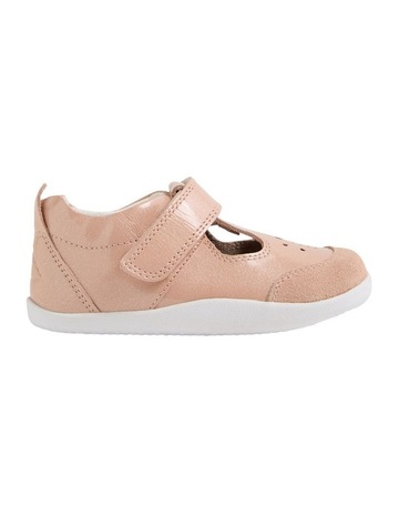 Cameo Rose colour