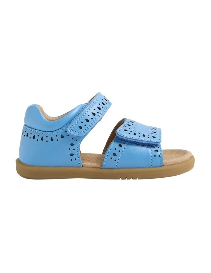 Iwalk Logan Sandals In image 1