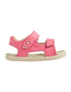 Iwalk Strand Sandals In Baby Pink