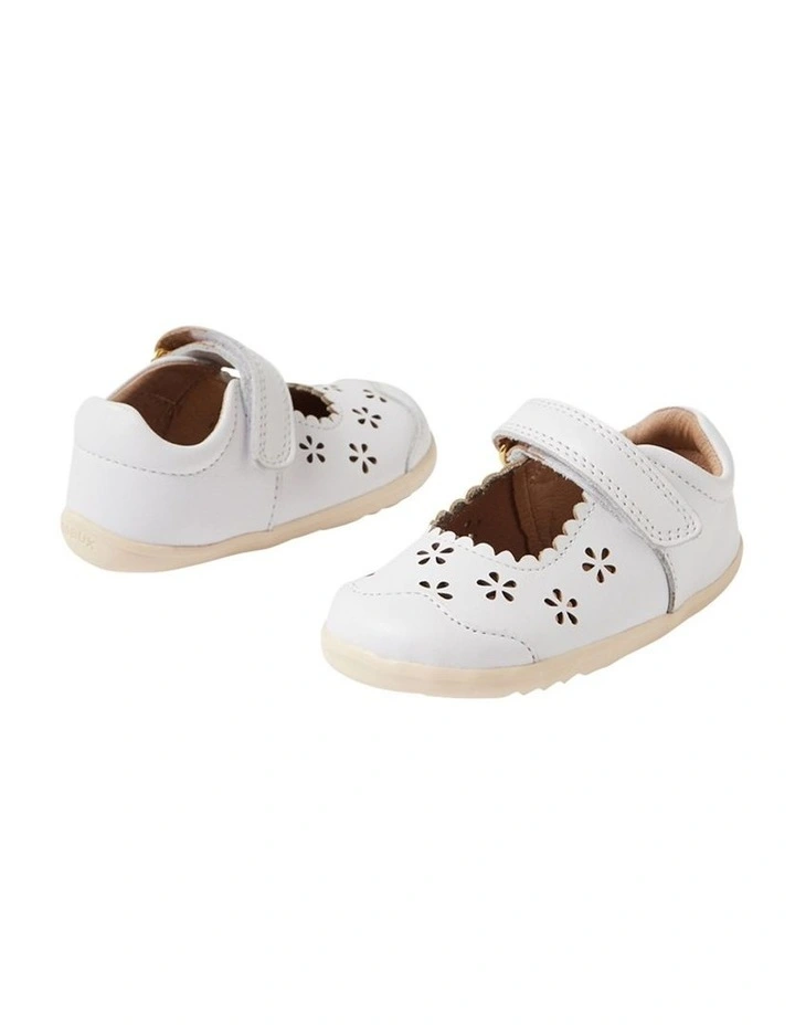 Step Up Heather Shoes In White image 3