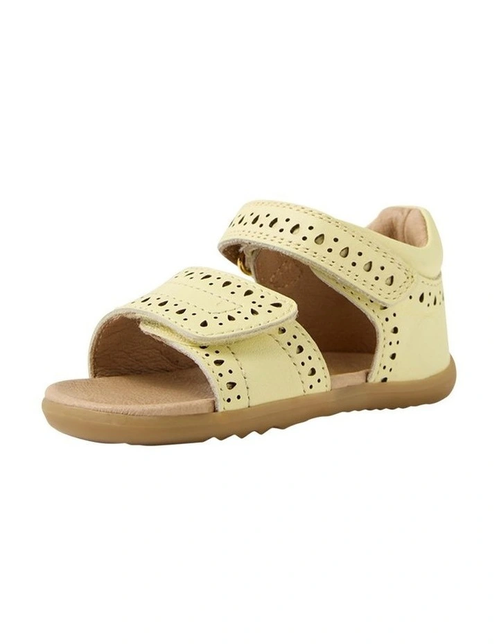 Step Up Logan Sandals In Yellow image 2