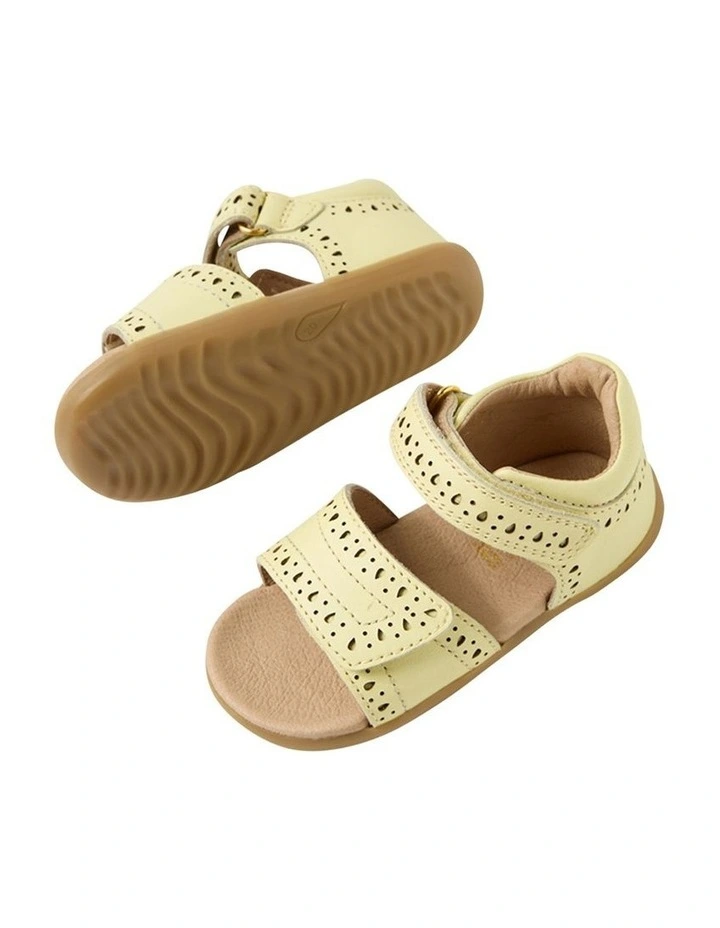 Step Up Logan Sandals In Yellow image 4