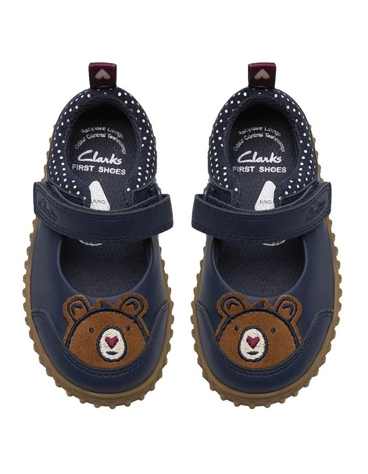 Cove Beam T. Shoes In Navy image 4