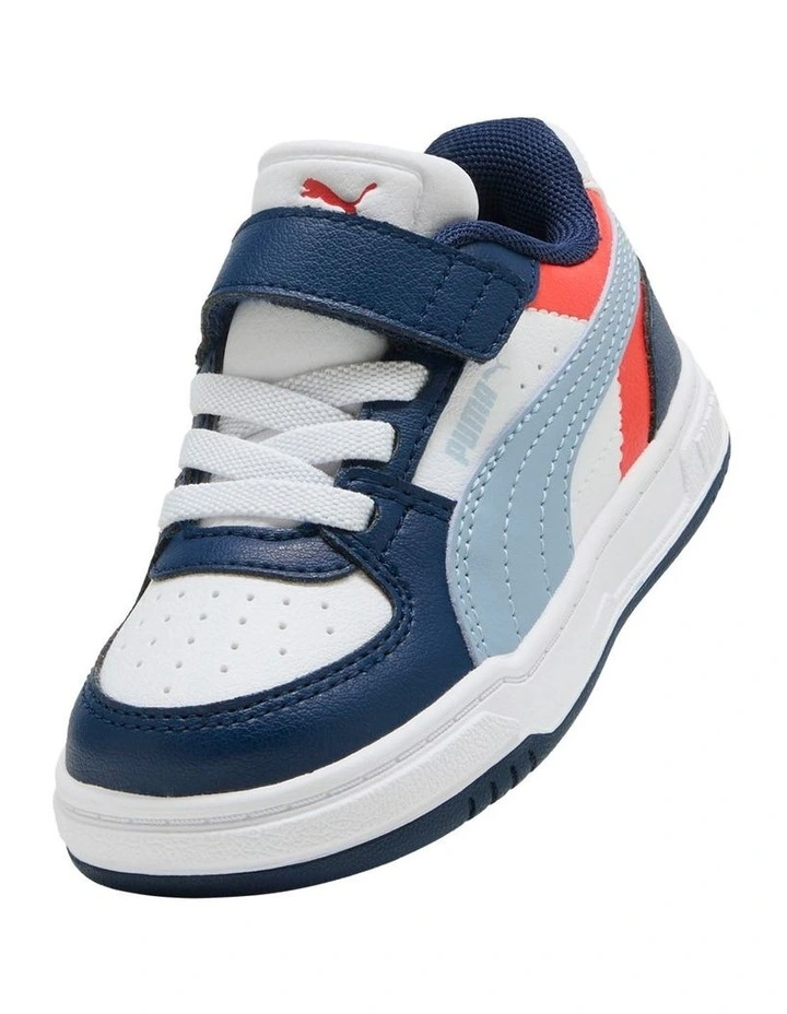Caven Iii Block Self-Fastening Infant Sneakers In White image 4