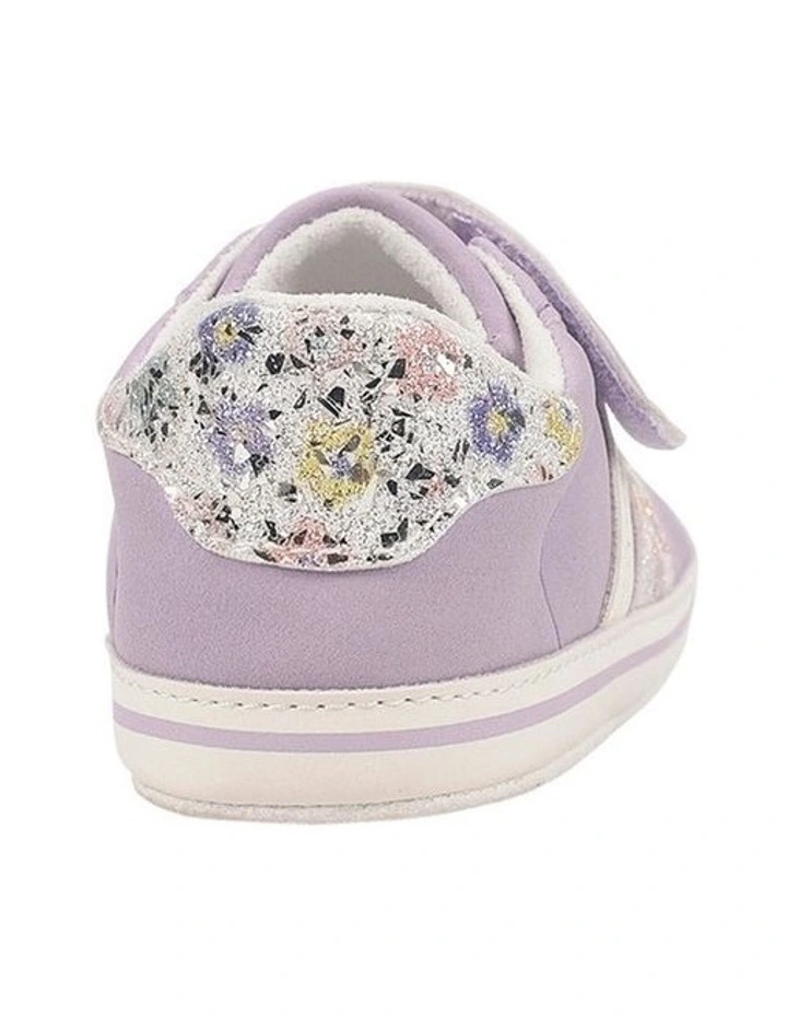 Kodi Sneaker Prewalker In Lavender image 3