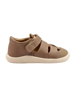 Fresco Ground Sandals In Taupe