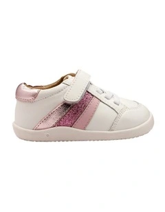 Sunray Ground Sneakers In White
