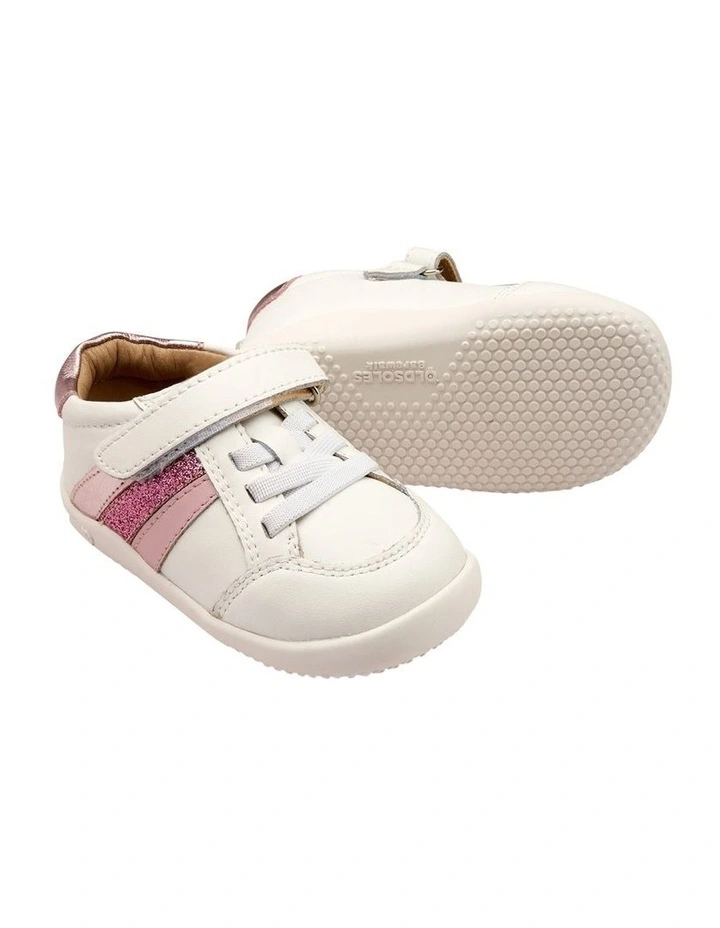 Sunray Ground Sneakers In White image 2