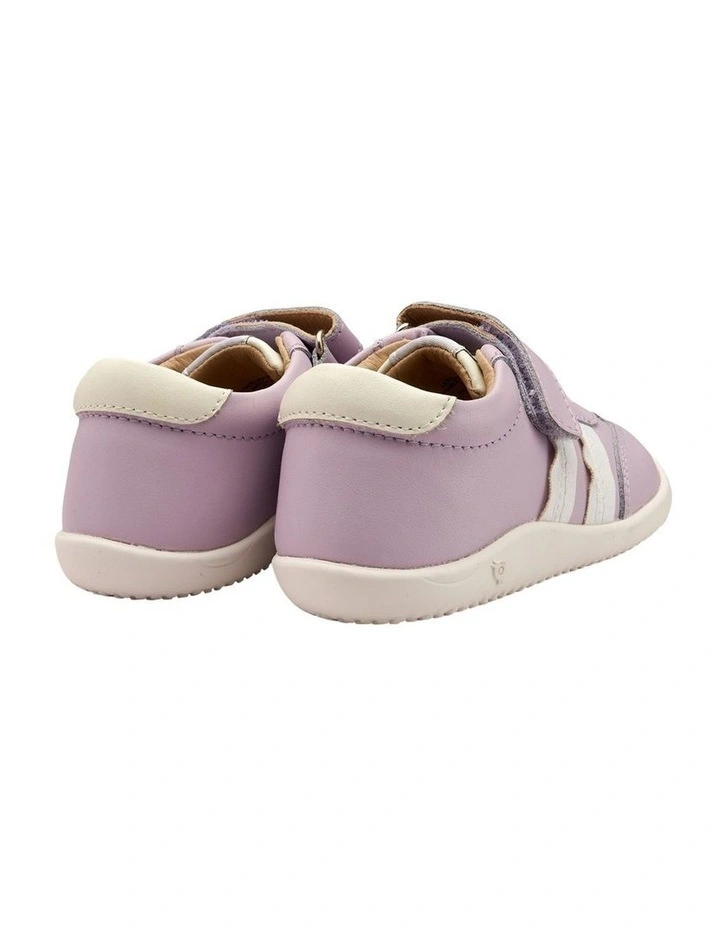 Bee Ground Sneakers In Lt Purple image 3