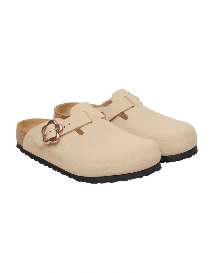 Boston Flower Narrow Sandals In Beige image 4