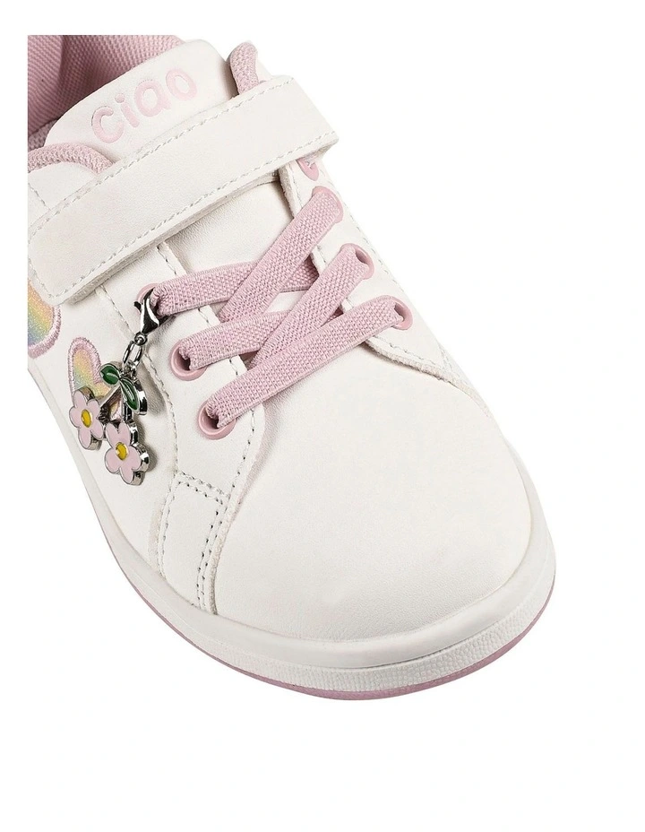 Della Sneakers In White image 4
