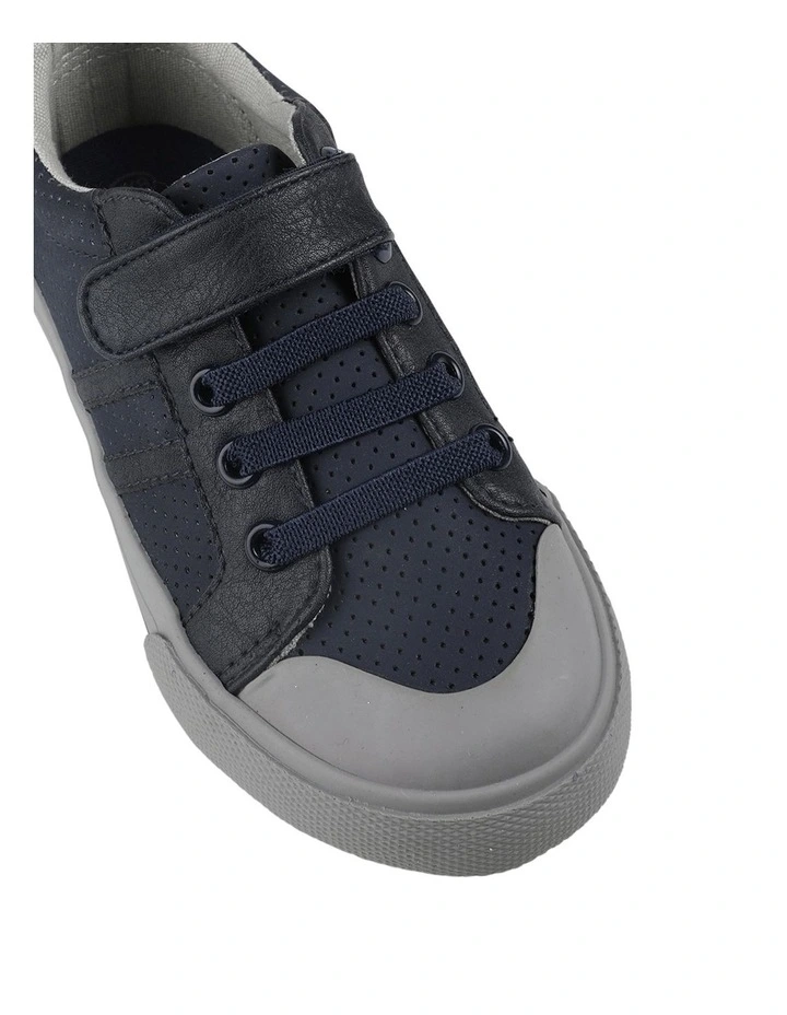 Milo Low Boys Shoes image 4