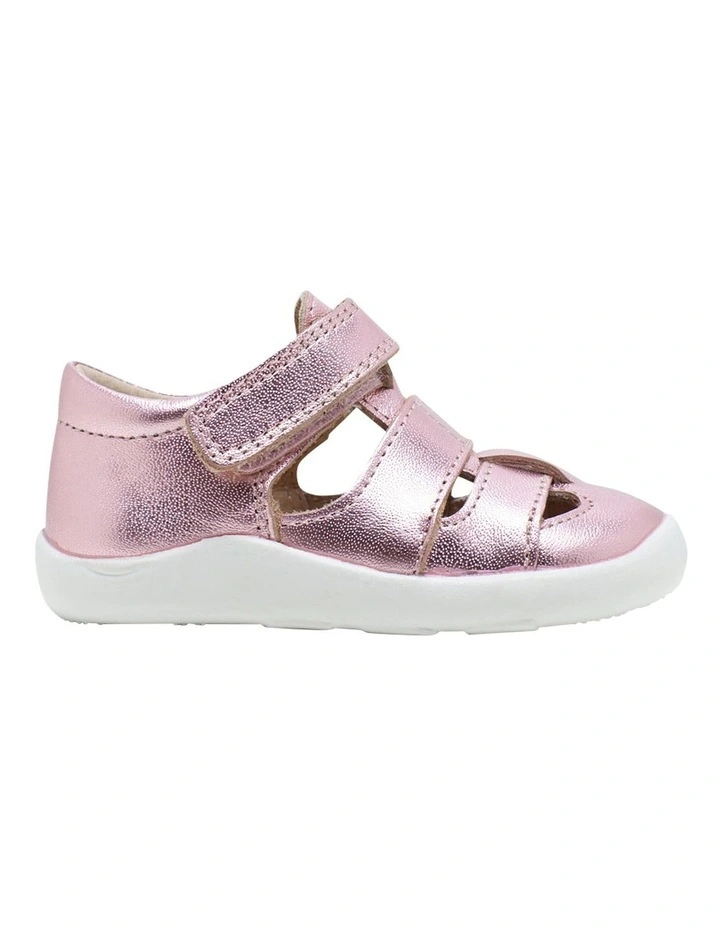 Free Ground Girls Sandals image 1