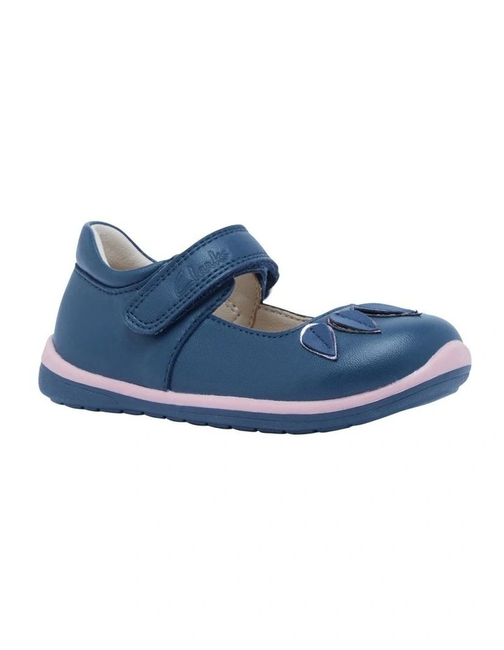 clarks navy sandals sale