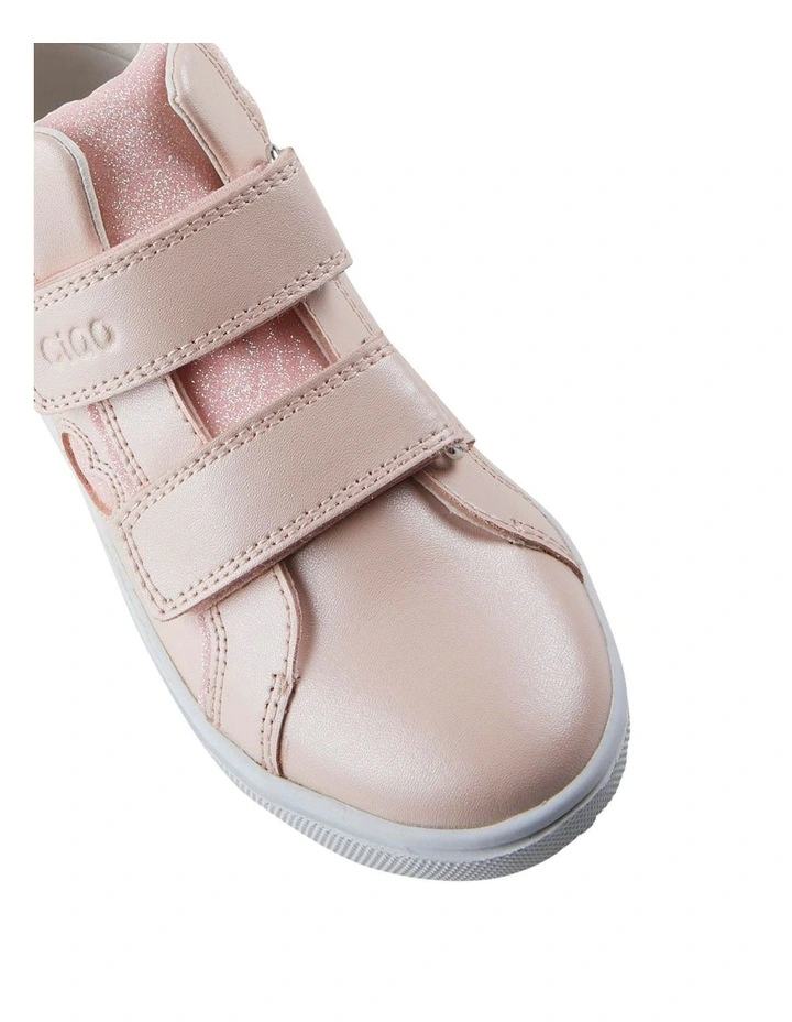 Goldie Heart Boots in Rose image 4