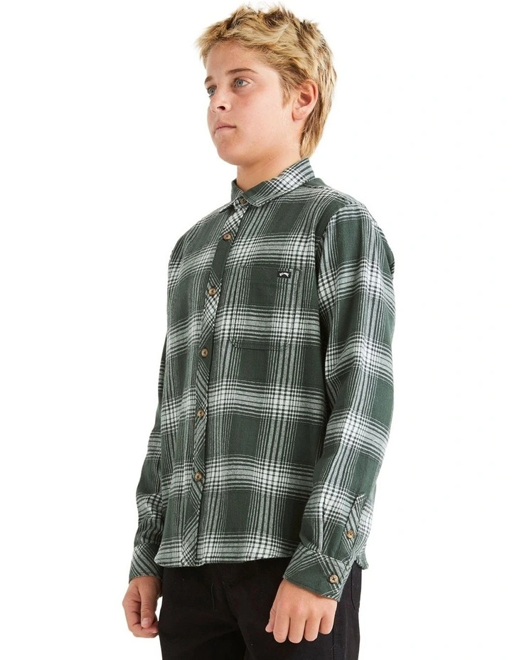 Coastline Flannel Shirt in Dusty Forest image 3