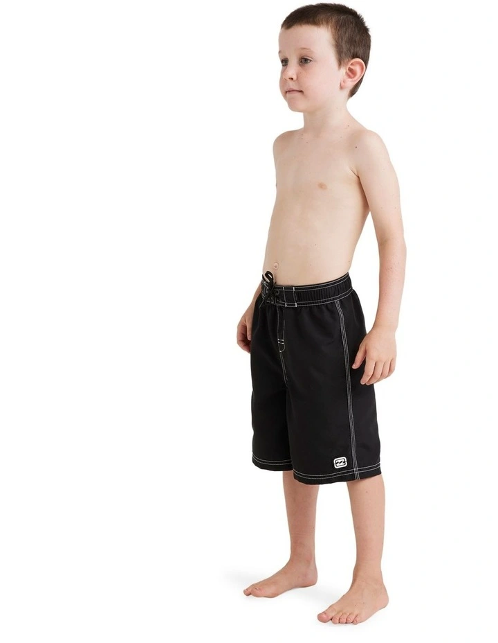 Throw On Boardshorts (0-7 Years) in Black image 2