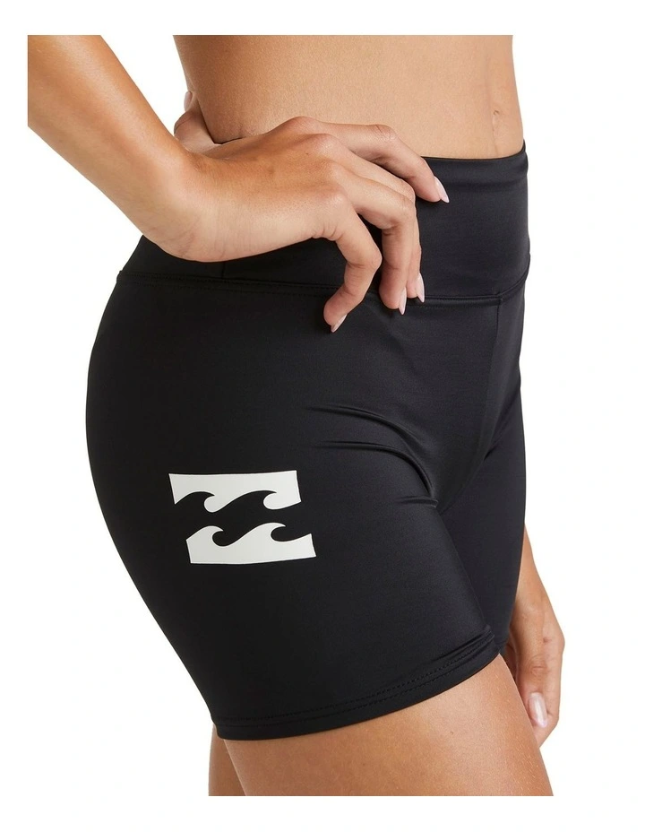 Heat Wave Surf Short in Black image 4