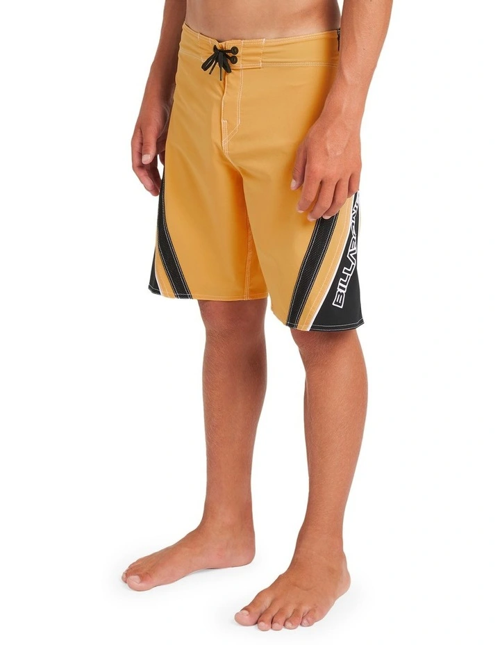 Fluid 2K 18 Boardshorts in Sun image 3