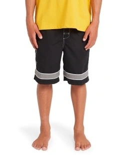 Throw On 18 Boardshorts in Black