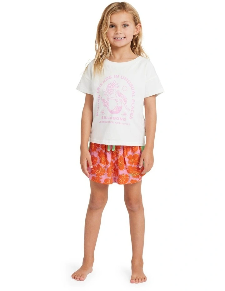 Friends In Place T-Shirt White image 4