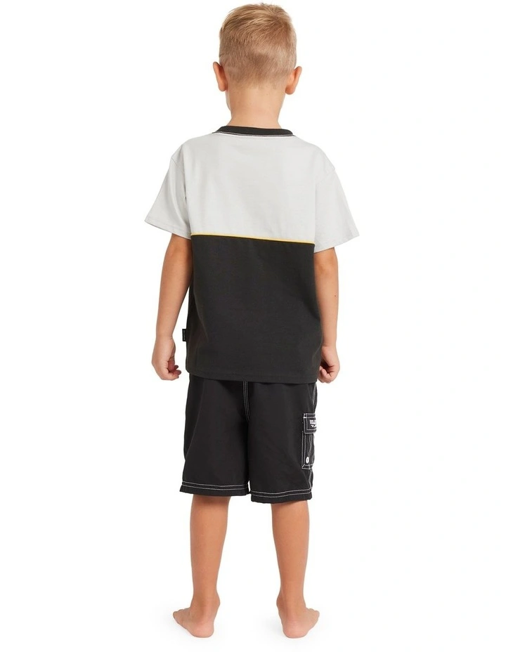 Spec Legacy T-shirt in Multi image 2