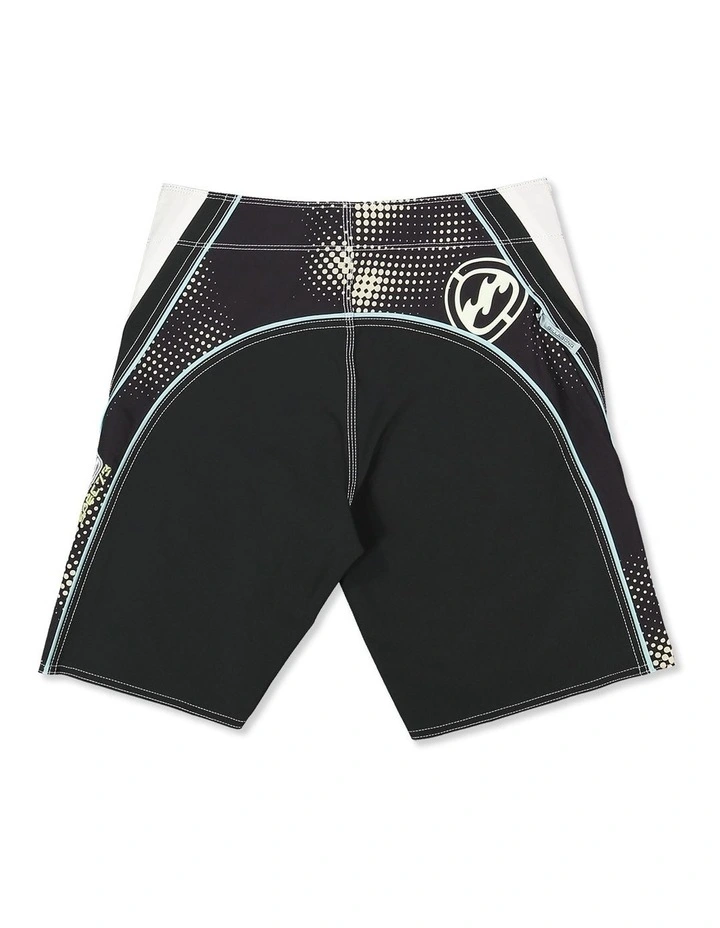 Fluid 2K Boardshorts 18" in Black image 2