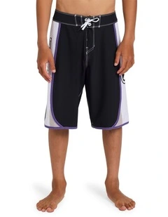 Boys 8-16 Boys Spec Dbah 19 Boardshorts In Black