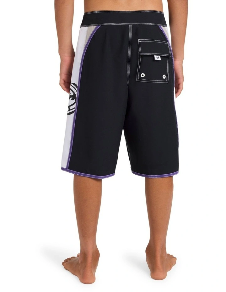 Boys 8-16 Boys Spec Dbah 19 Boardshorts In Black image 2