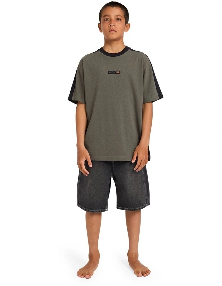 Boys 8-16 Boys Spec Denim Shorts Black image 5