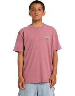 Boys 8-16 Boys Heritage Arch T-Shirt in Red Dahlia